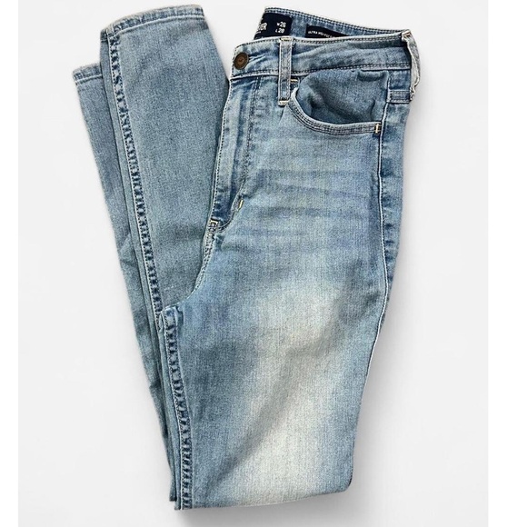 Hollister Classic Blue Denim Skinny Cigarette Jeans 3S teen short ultra slim - Picture 2 of 6